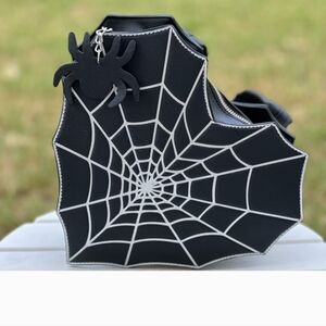 MAD engine spider web purse
